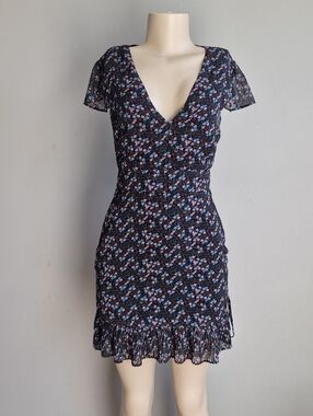 The East Order Floral Mini Dress Size Small